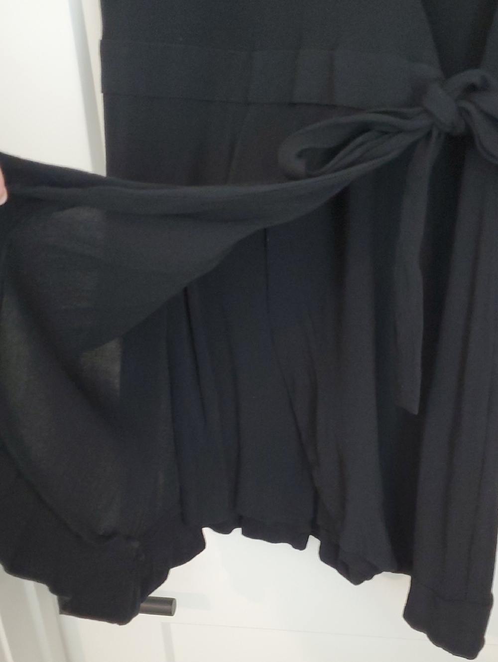 LOFT Petite Black Tie-Waist Mini Wrap Dress Skort 00P - Picture 5 of 8